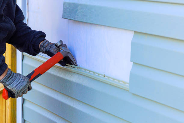 Reliable Siding Inspection contractor in Lexington, IL by Squared Siding